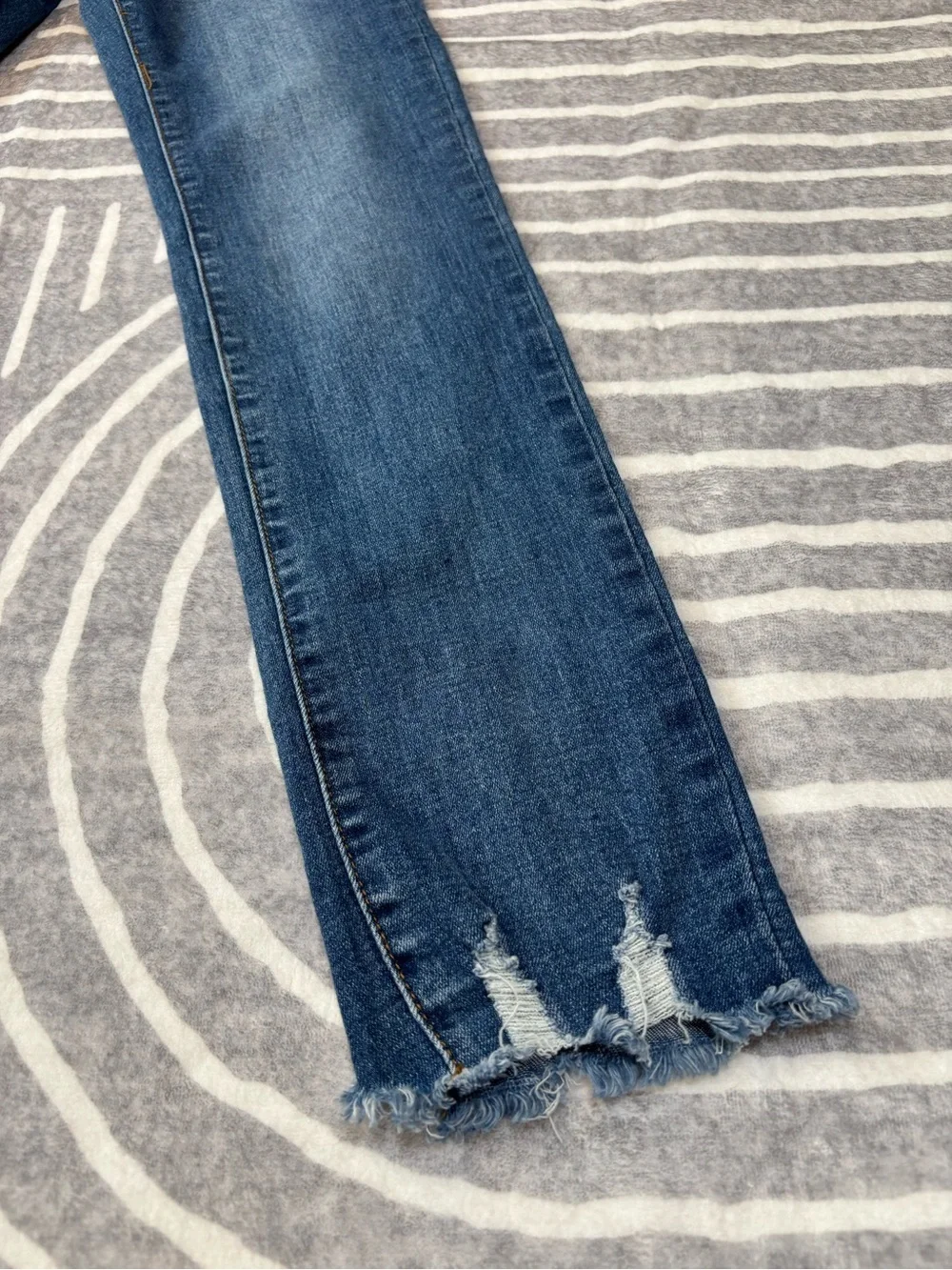Joe's Jeans Girls Jeans, Straight, Distressed Hem, 14, Kids Blue Denim
